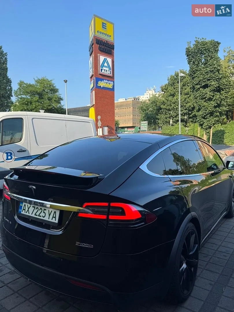 2018 Tesla Model X - мініатюра 11
