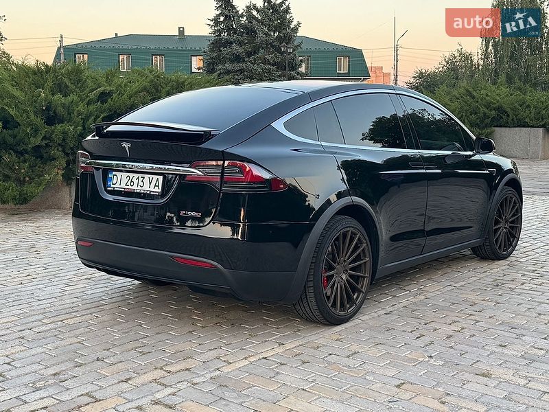 Внедорожник / Кроссовер Tesla Model X 2018 в Белой Церкви
