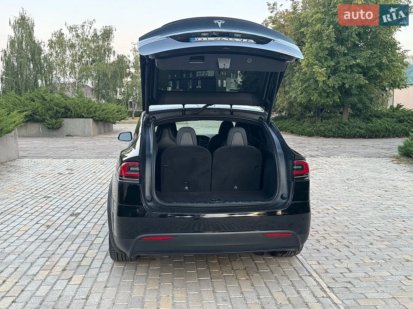 2018 Tesla Model X - мініатюра 16