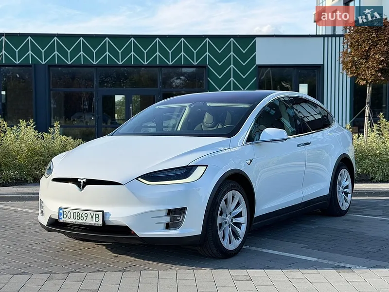 Tesla Model X