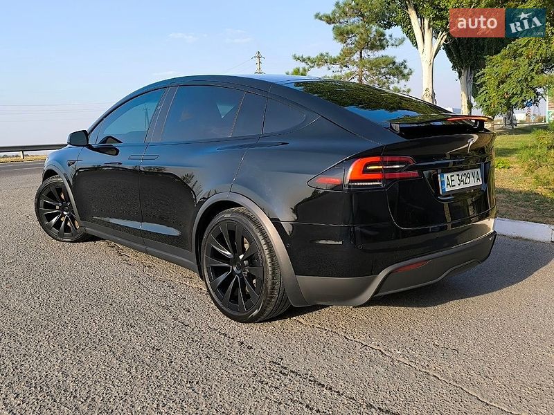Позашляховик / Кросовер Tesla Model X 2023 в Дніпрі фото 2 Позашляховик / Кросовер Tesla Model X 2023 в Дніпрі