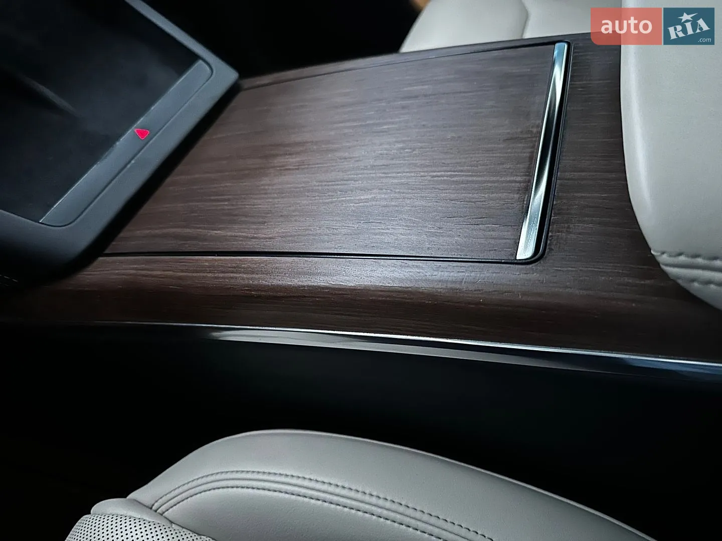 2022 Tesla Model X - мініатюра 18