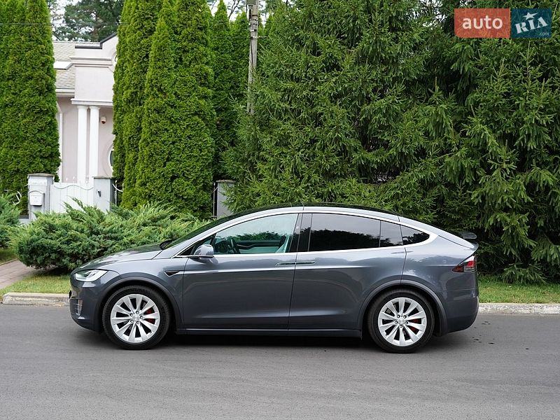 Позашляховик / Кросовер Tesla Model X 2020 в Києві