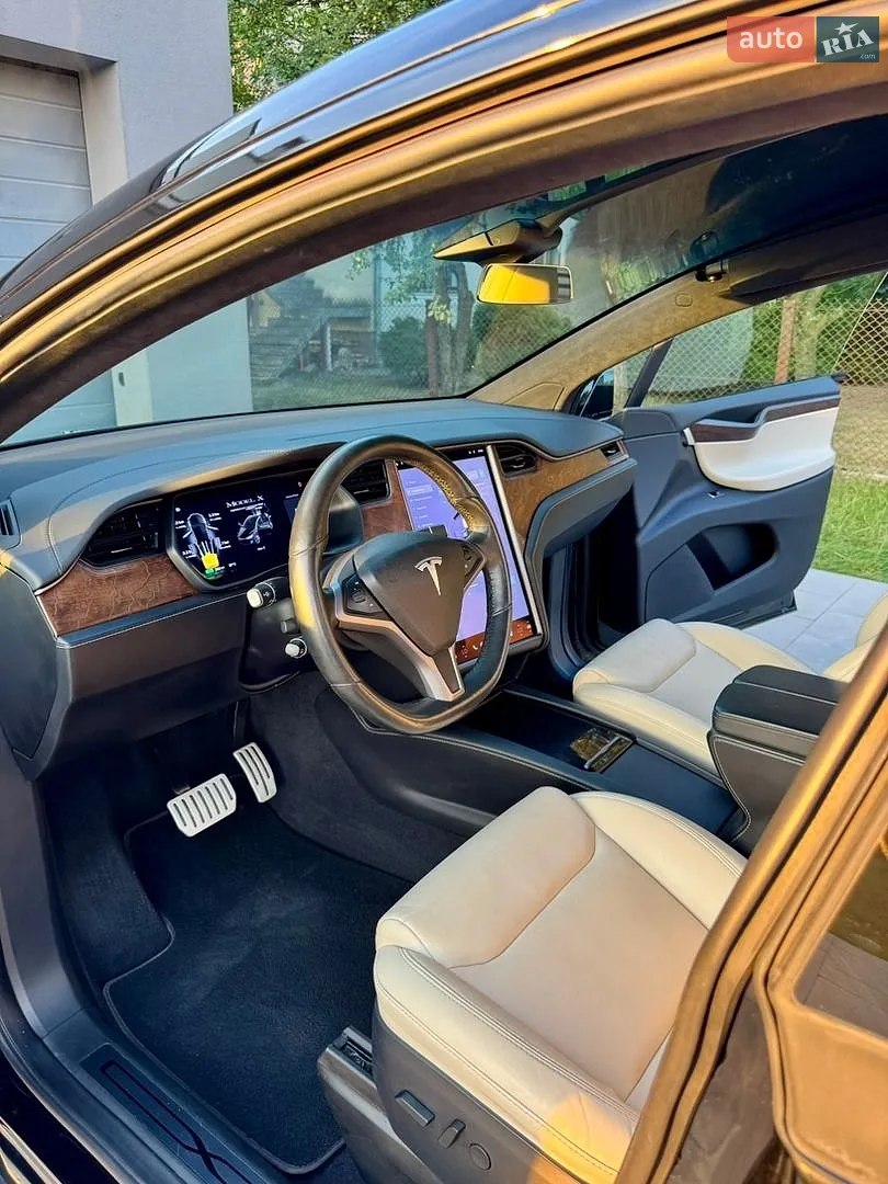 2020 Tesla Model X - мініатюра 23