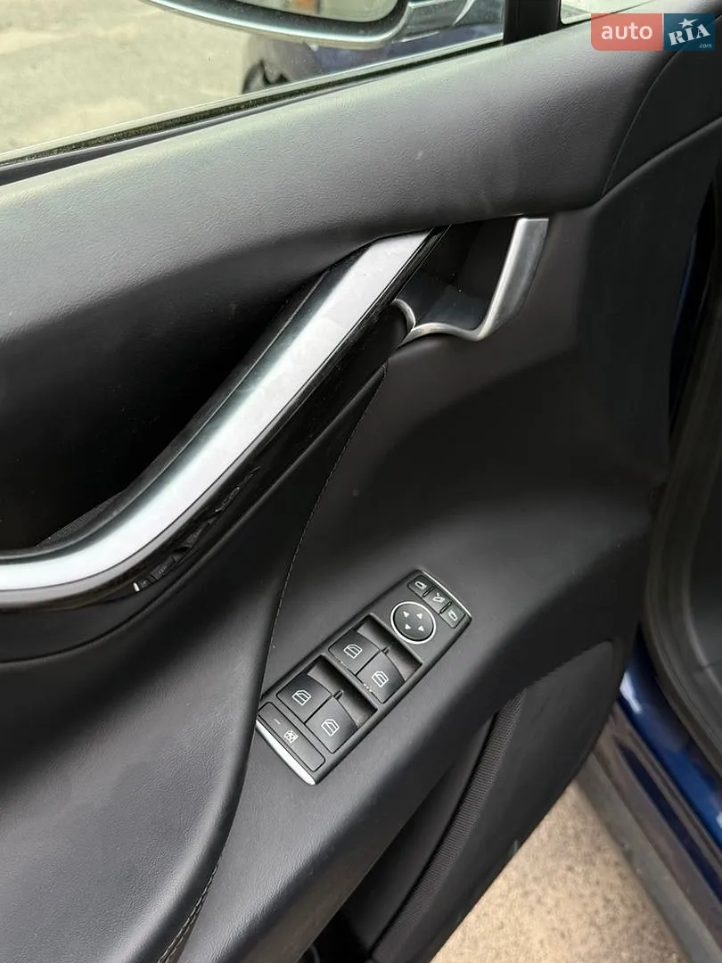 2018 Tesla Model X - мініатюра 9