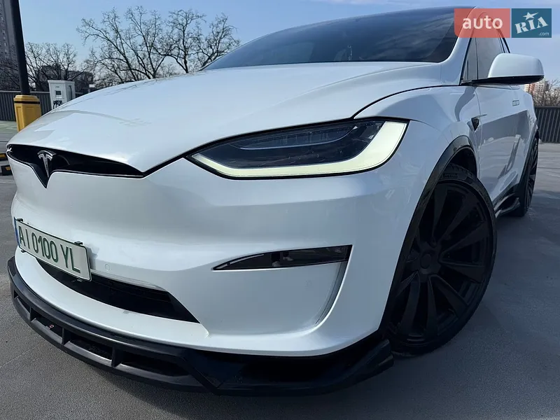 Tesla Model X