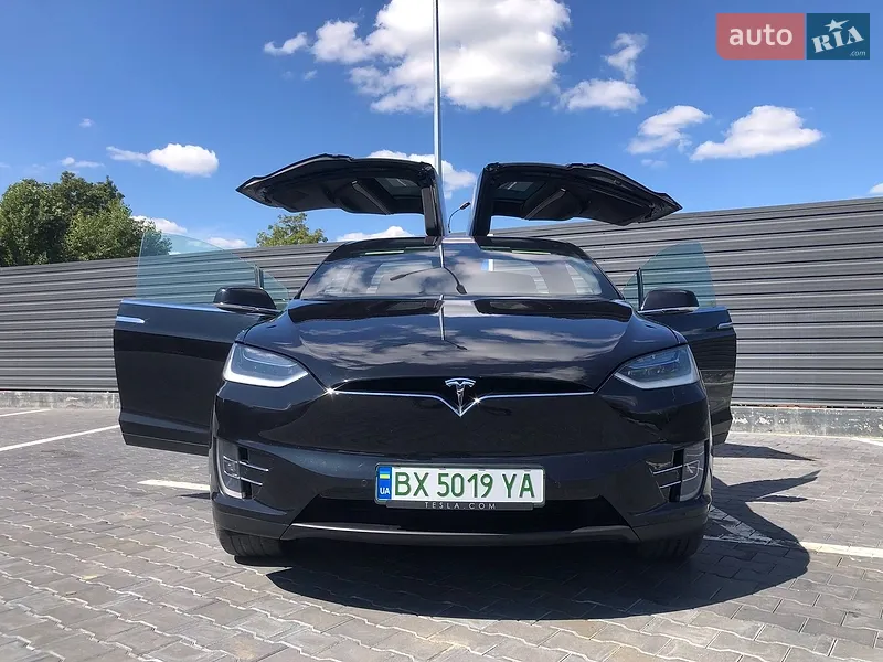 Tesla Model X 2017
