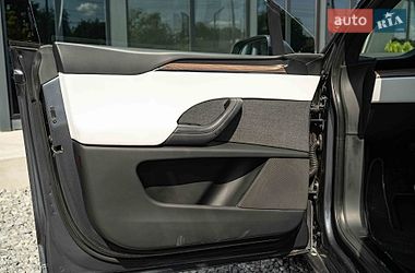 Позашляховик / Кросовер Tesla Model X 2022 в Чернівцях
