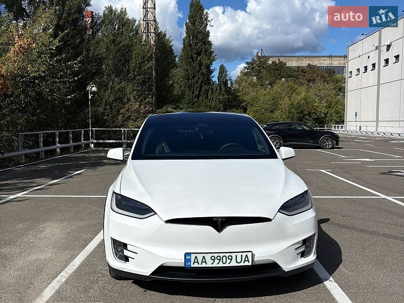 Внедорожник / Кроссовер Tesla Model X 2019 в Киеве фото 5 Внедорожник / Кроссовер Tesla Model X 2019 в Киеве