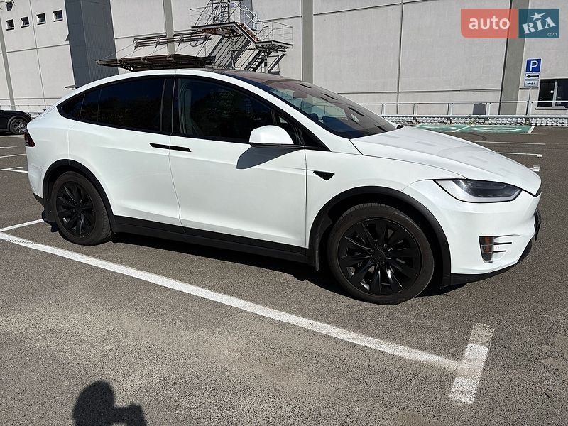 Внедорожник / Кроссовер Tesla Model X 2019 в Киеве фото Внедорожник / Кроссовер Tesla Model X 2019 в Киеве