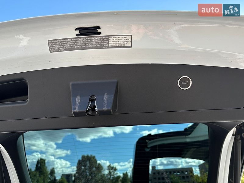Внедорожник / Кроссовер Tesla Model X 2019 в Киеве фото 14 Внедорожник / Кроссовер Tesla Model X 2019 в Киеве