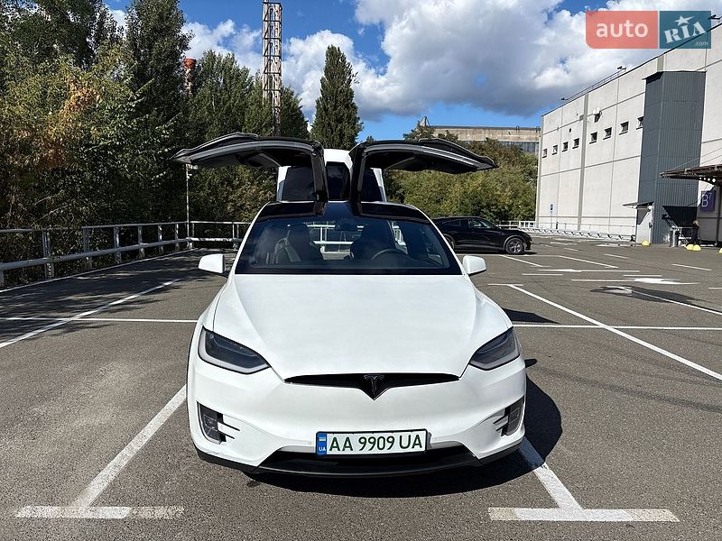 Внедорожник / Кроссовер Tesla Model X 2019 в Киеве фото 19 Внедорожник / Кроссовер Tesla Model X 2019 в Киеве