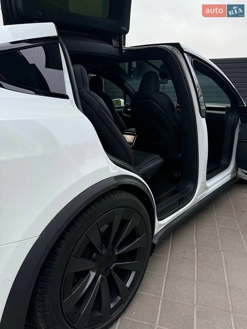 2022 Tesla Model X - мініатюра 3