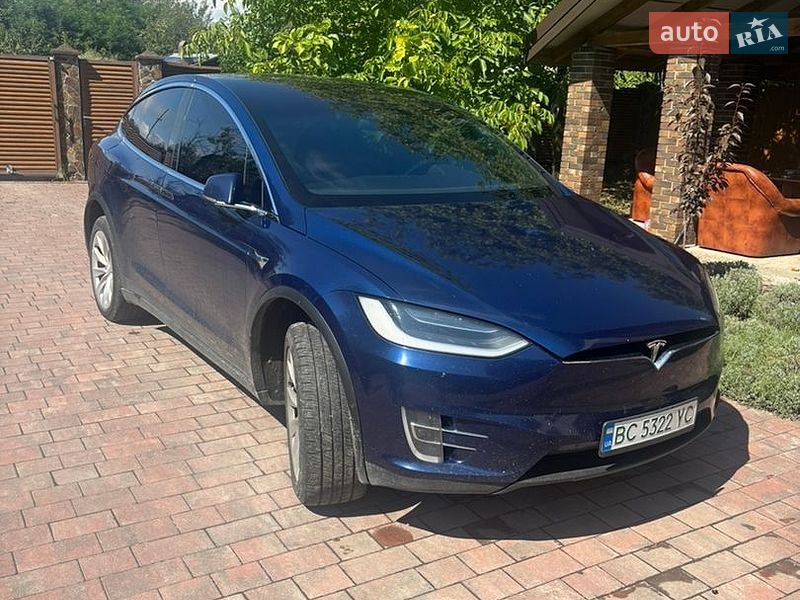 Внедорожник / Кроссовер Tesla Model X 2018 в Львове