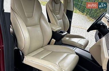 Позашляховик / Кросовер Tesla Model X 2016 в Стрию