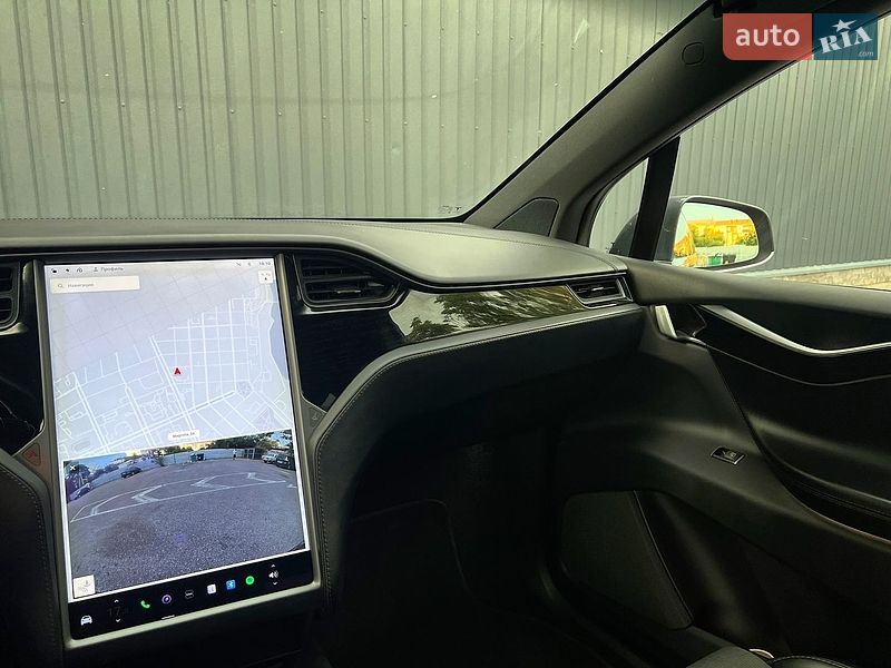 Внедорожник / Кроссовер Tesla Model X 2018 в Николаеве