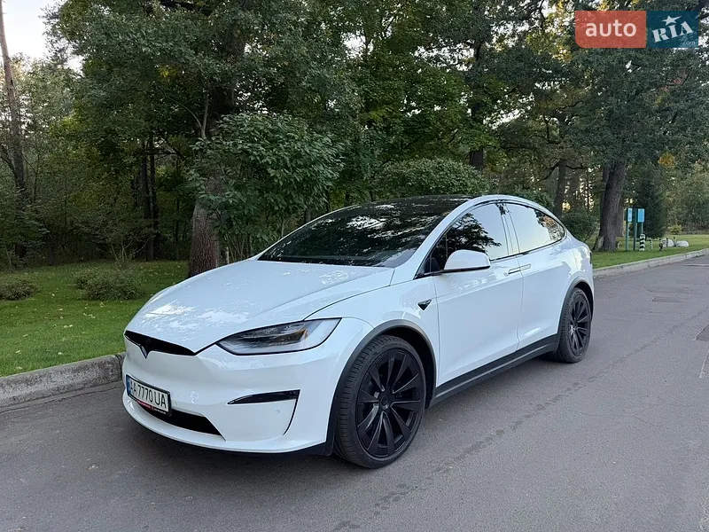 Tesla Model X
