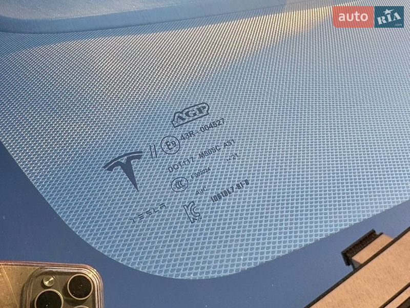 Позашляховик / Кросовер Tesla Model X 2018 в Львові фото 14 Позашляховик / Кросовер Tesla Model X 2018 в Львові