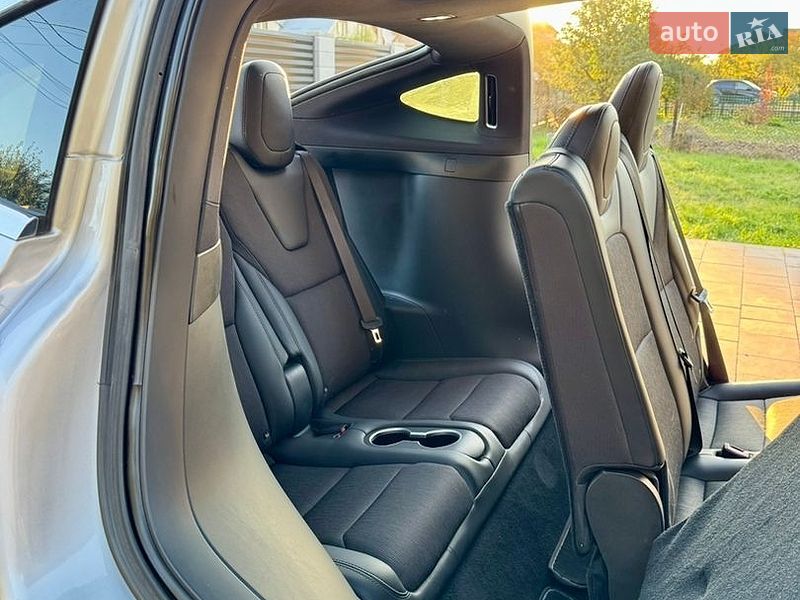 Позашляховик / Кросовер Tesla Model X 2018 в Львові фото 19 Позашляховик / Кросовер Tesla Model X 2018 в Львові