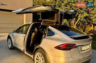 Позашляховик / Кросовер Tesla Model X 2018 в Львові фото 28 Позашляховик / Кросовер Tesla Model X 2018 в Львові
