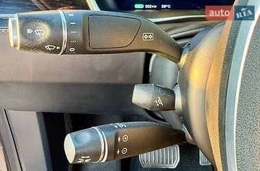 Позашляховик / Кросовер Tesla Model X 2018 в Львові фото 32 Позашляховик / Кросовер Tesla Model X 2018 в Львові