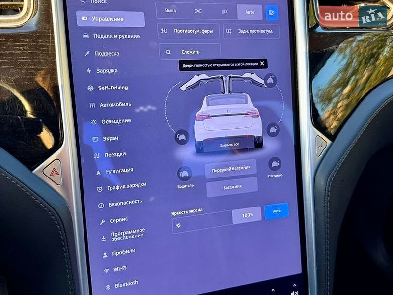 Позашляховик / Кросовер Tesla Model X 2018 в Львові фото 34 Позашляховик / Кросовер Tesla Model X 2018 в Львові