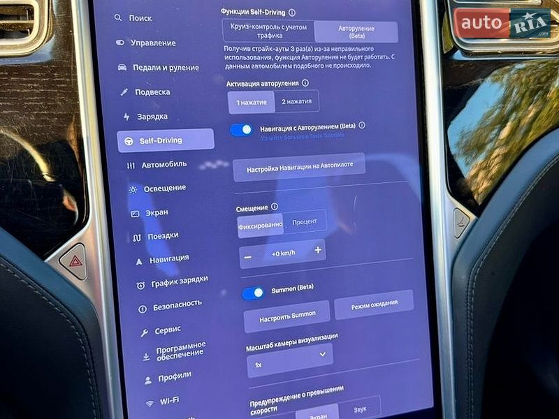 Позашляховик / Кросовер Tesla Model X 2018 в Львові фото 37 Позашляховик / Кросовер Tesla Model X 2018 в Львові