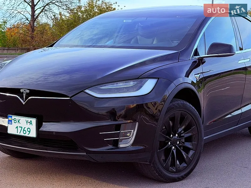 Tesla Model X 2016