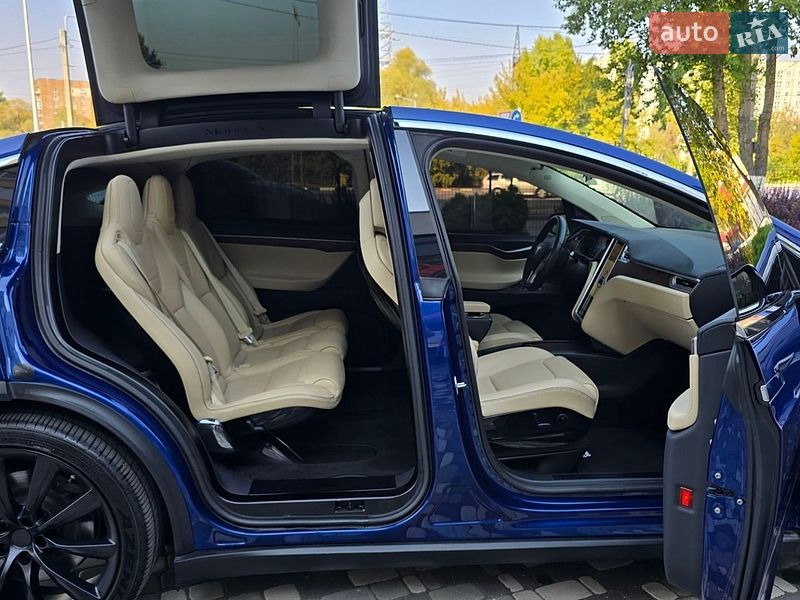 Внедорожник / Кроссовер Tesla Model X 2016 в Харькове фото 23 Внедорожник / Кроссовер Tesla Model X 2016 в Харькове