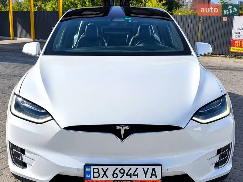 Tesla Model X