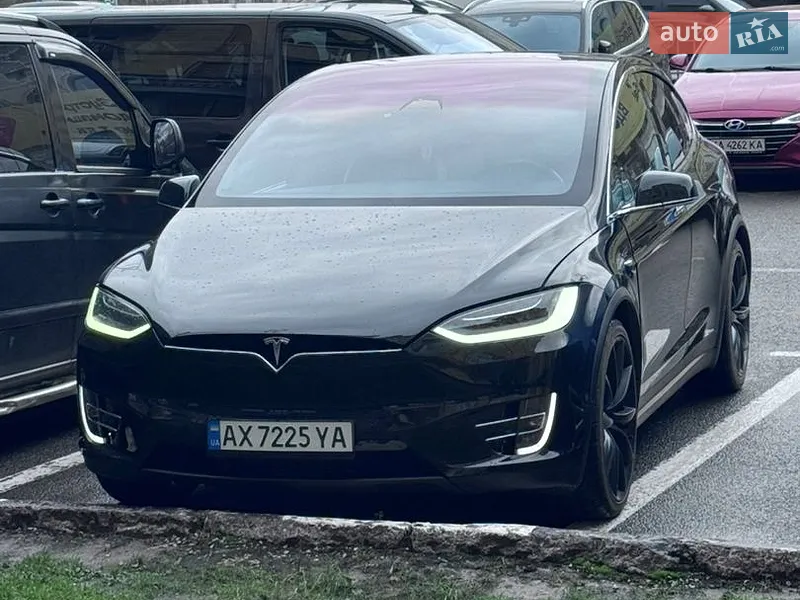 Tesla Model X