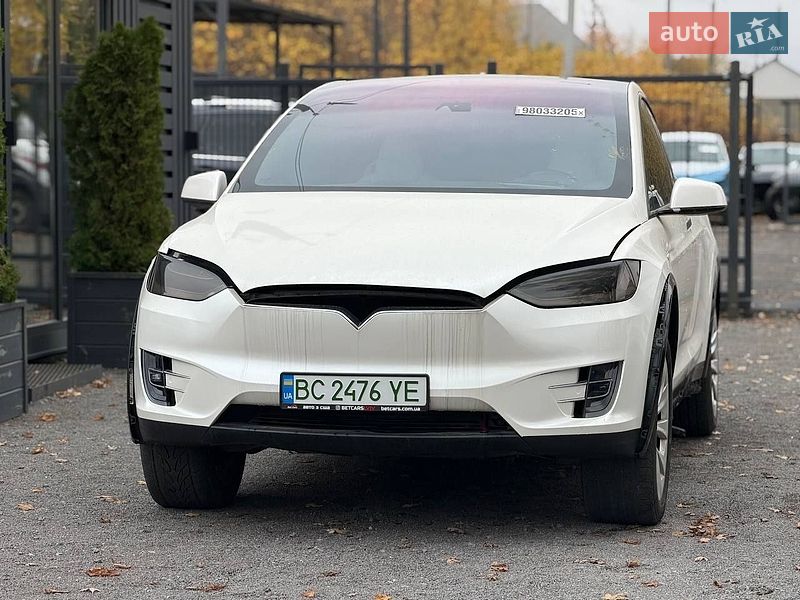 Внедорожник / Кроссовер Tesla Model X 2016 в Львове фото 8 Внедорожник / Кроссовер Tesla Model X 2016 в Львове