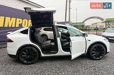 Позашляховик / Кросовер Tesla Model X 2019 в Стрию фото 14 Позашляховик / Кросовер Tesla Model X 2019 в Стрию