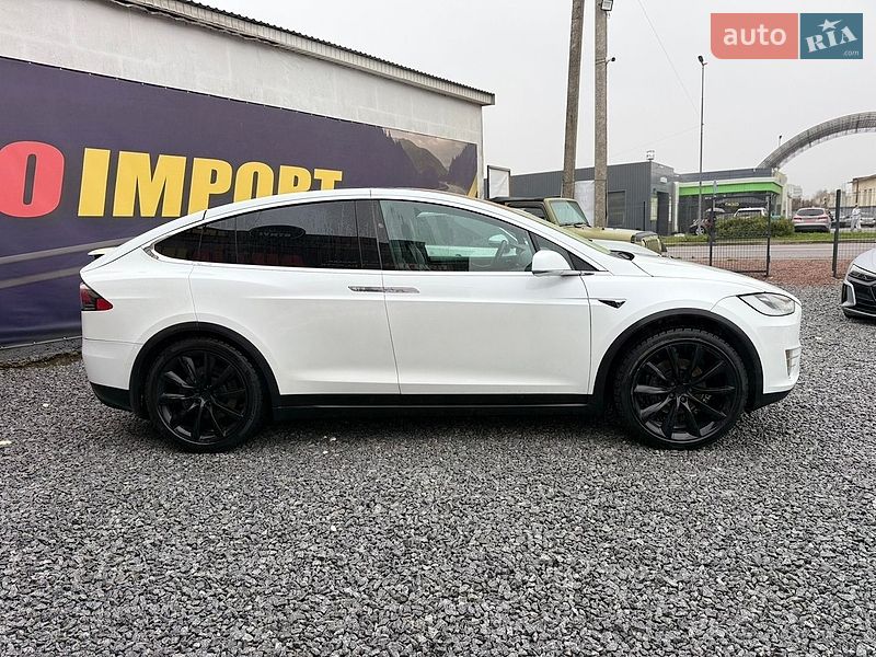 Позашляховик / Кросовер Tesla Model X 2019 в Стрию фото 17 Позашляховик / Кросовер Tesla Model X 2019 в Стрию