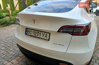 Внедорожник / Кроссовер Tesla Model Y 2020 в 