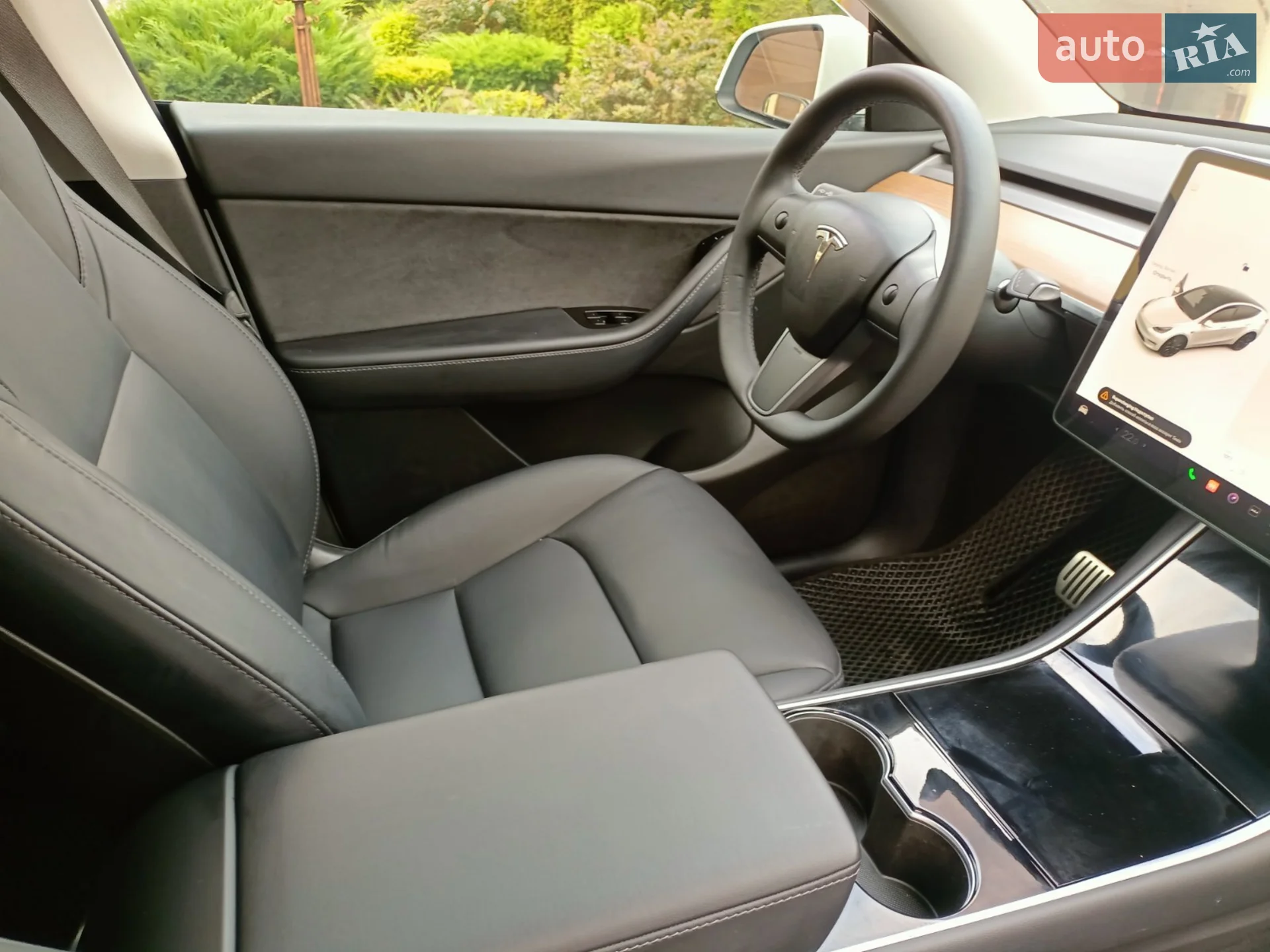 2020 Tesla Model Y - мініатюра 20