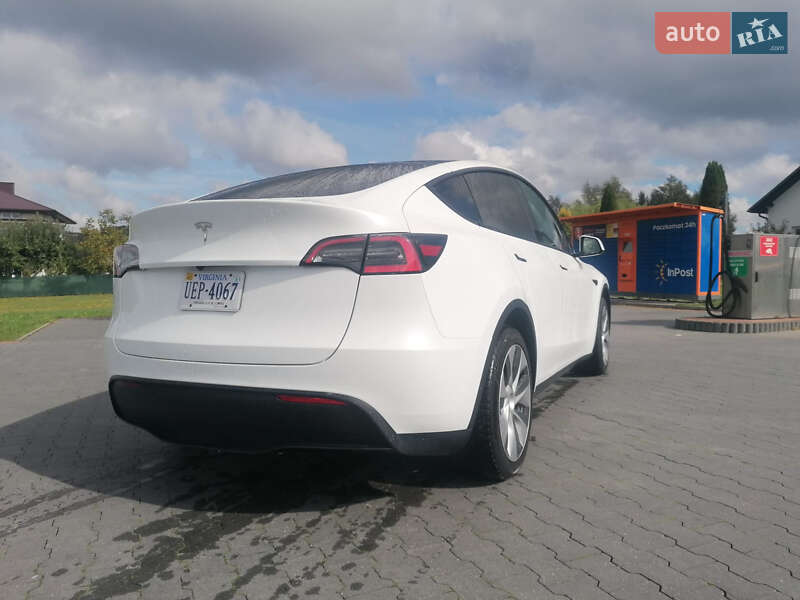 Внедорожник / Кроссовер Tesla Model Y 2021 в Тернополе