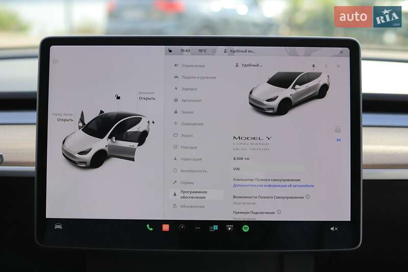 Внедорожник / Кроссовер Tesla Model Y 2021 в Киеве