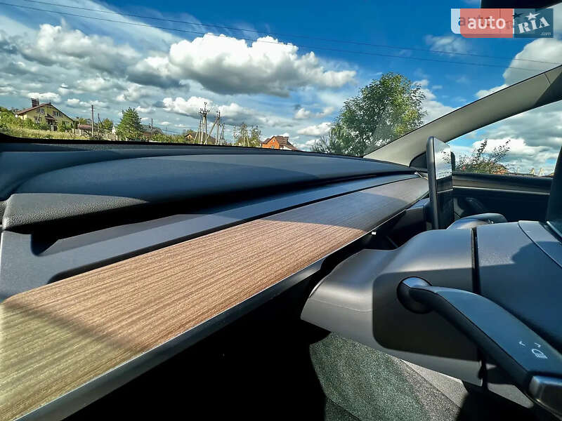 Внедорожник / Кроссовер Tesla Model Y 2022 в Херсоне