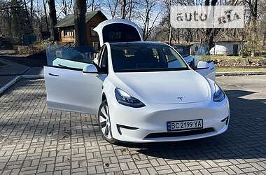 Универсал Tesla Model Y 2021 в Трускавце