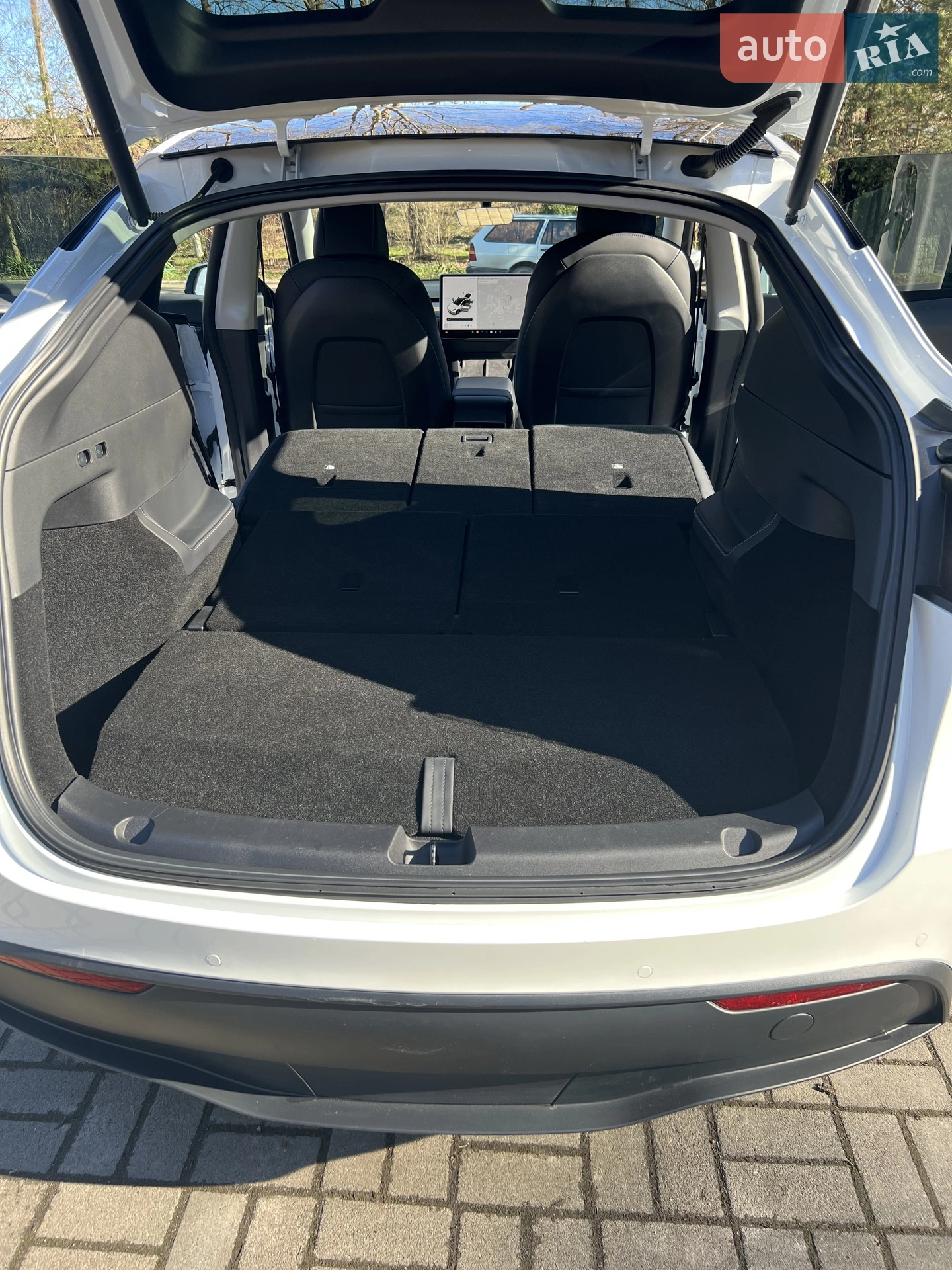 2021 Tesla Model Y - мініатюра 11