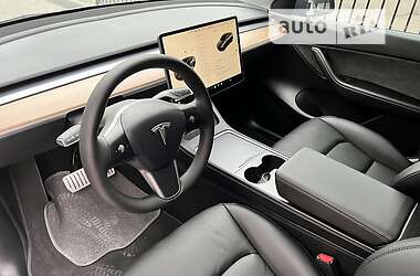 Внедорожник / Кроссовер Tesla Model Y 2022 в 