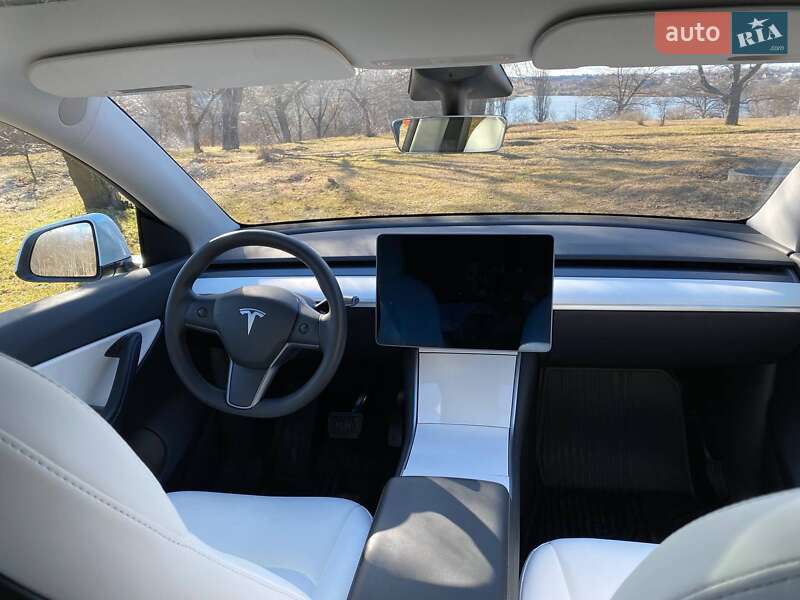 Позашляховик / Кросовер Tesla Model Y 2020 в Кропивницькому