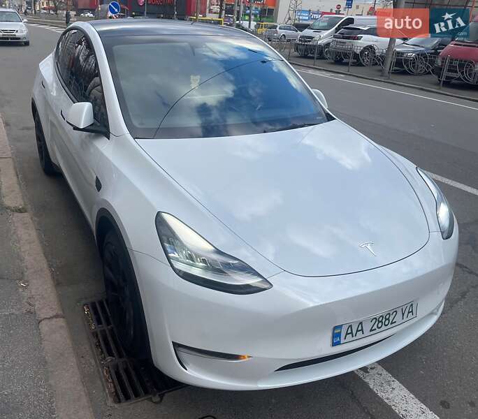 Внедорожник / Кроссовер Tesla Model Y 2021 в Киеве фото 4 Внедорожник / Кроссовер Tesla Model Y 2021 в Киеве