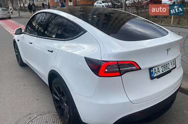 Внедорожник / Кроссовер Tesla Model Y 2021 в Киеве