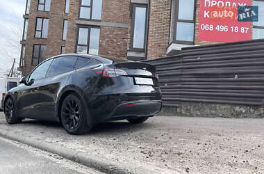 Внедорожник / Кроссовер Tesla Model Y 2021 в 