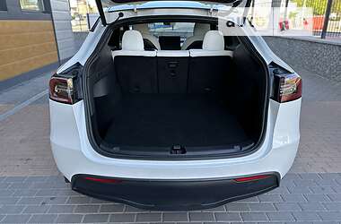 Внедорожник / Кроссовер Tesla Model Y 2020 в 