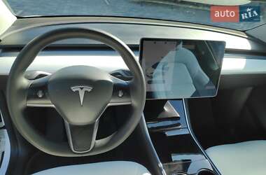 Внедорожник / Кроссовер Tesla Model Y 2020 в 
