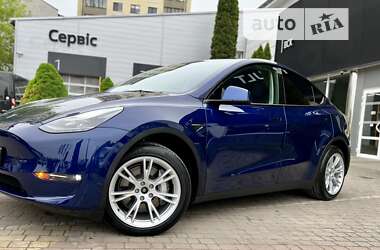 Внедорожник / Кроссовер Tesla Model Y 2021 в Ивано-Франковске