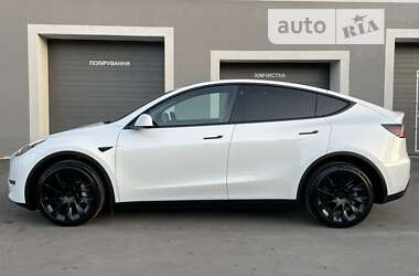 Позашляховик / Кросовер Tesla Model Y 2022 в 